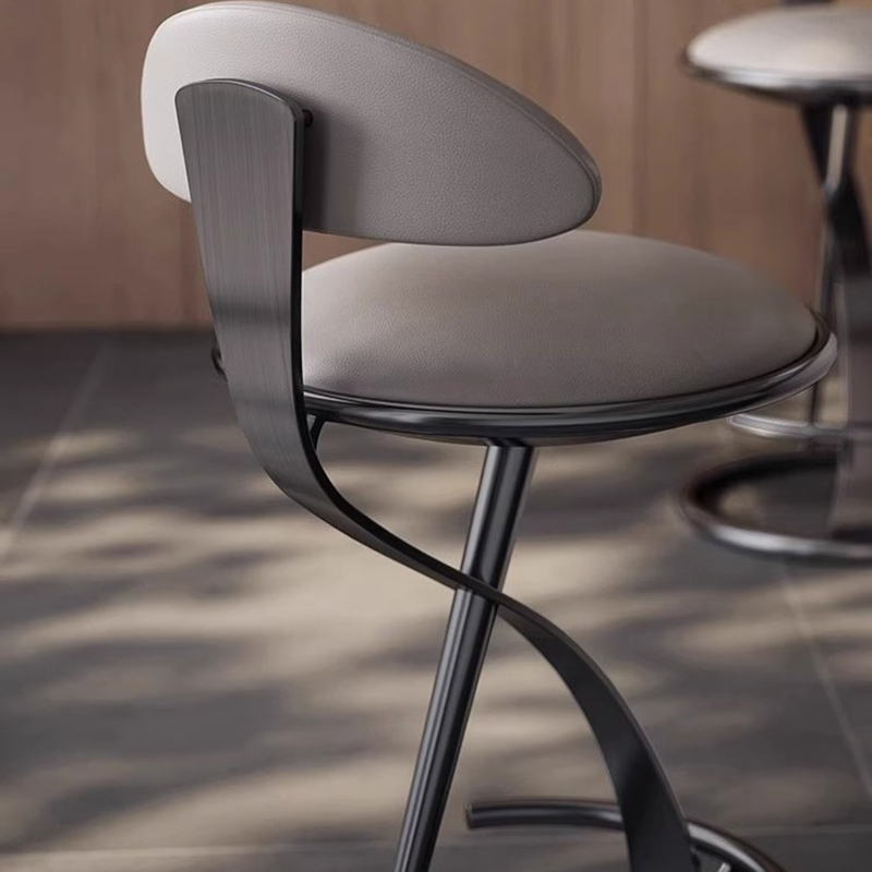 Taburetes Italianos de Bar, Si - Commercial Kitchen Lighting Design reseña y precio